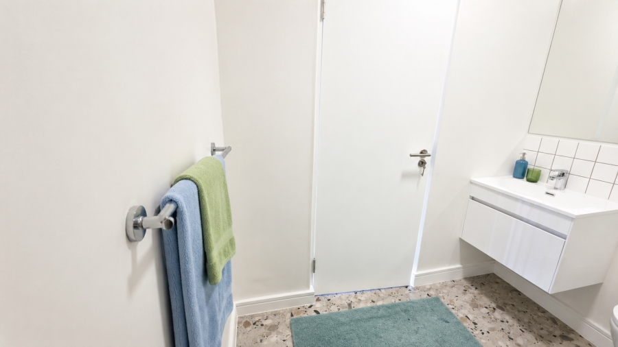 3 Bedroom Property for Sale in Paarden Eiland Western Cape